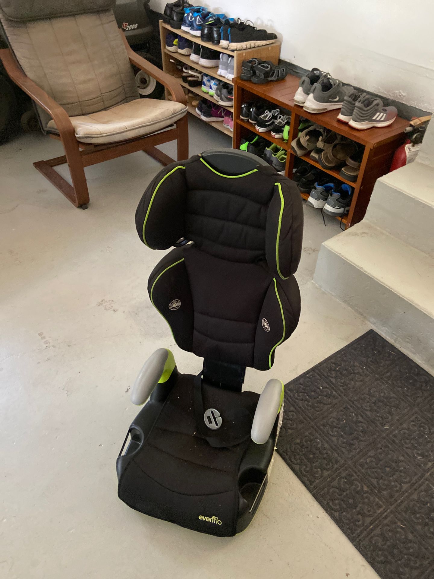 Evenflo car booster seat