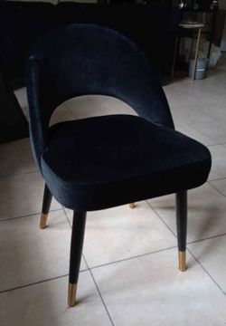 Set of 4 Black Dining Chairs