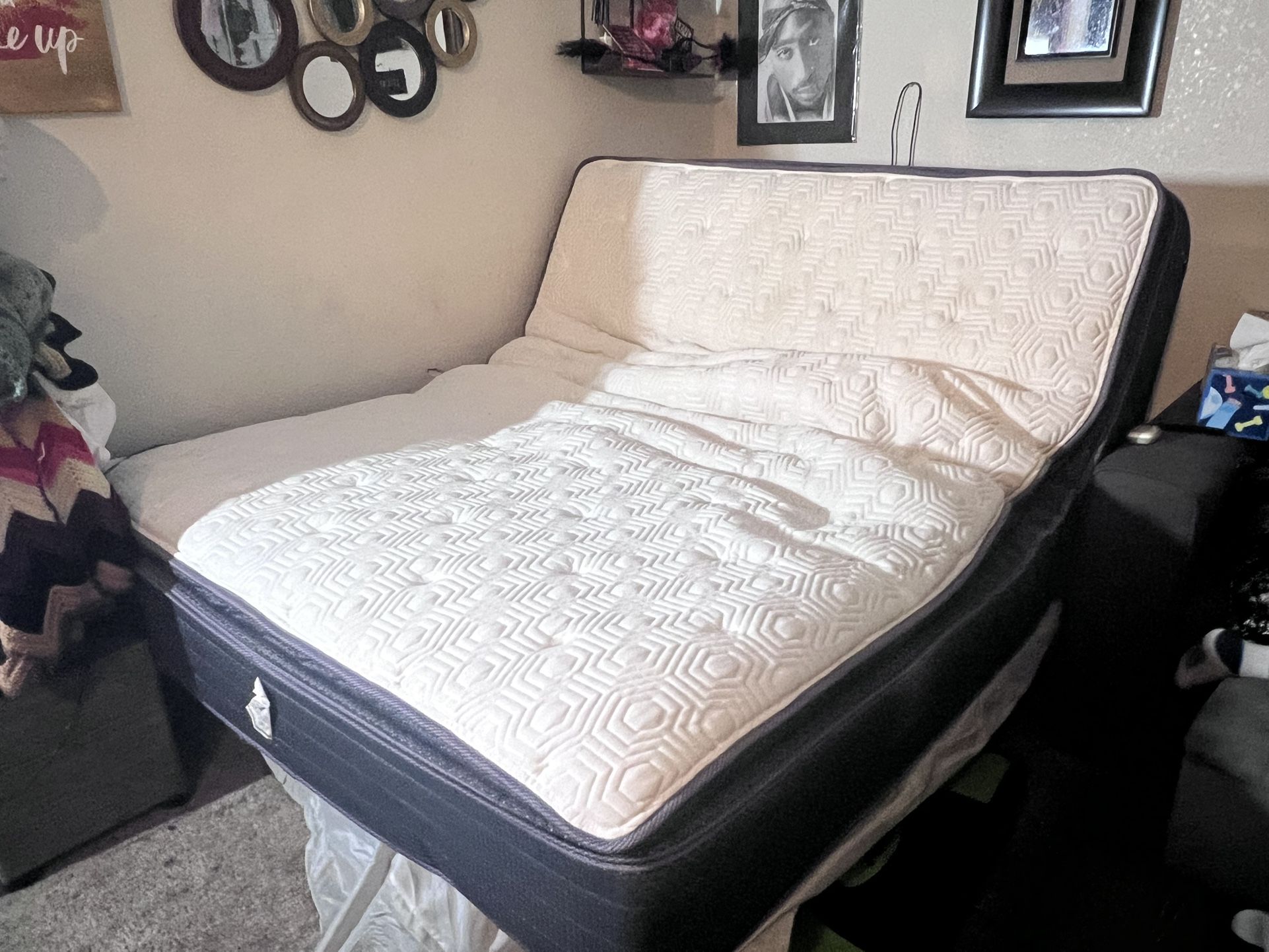 Pillow Top Bed 