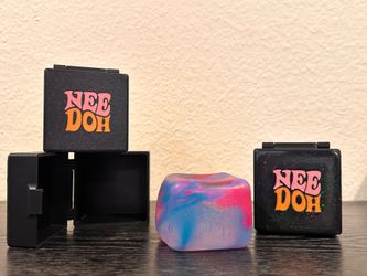 Nice Ice  NeeDoh Cube