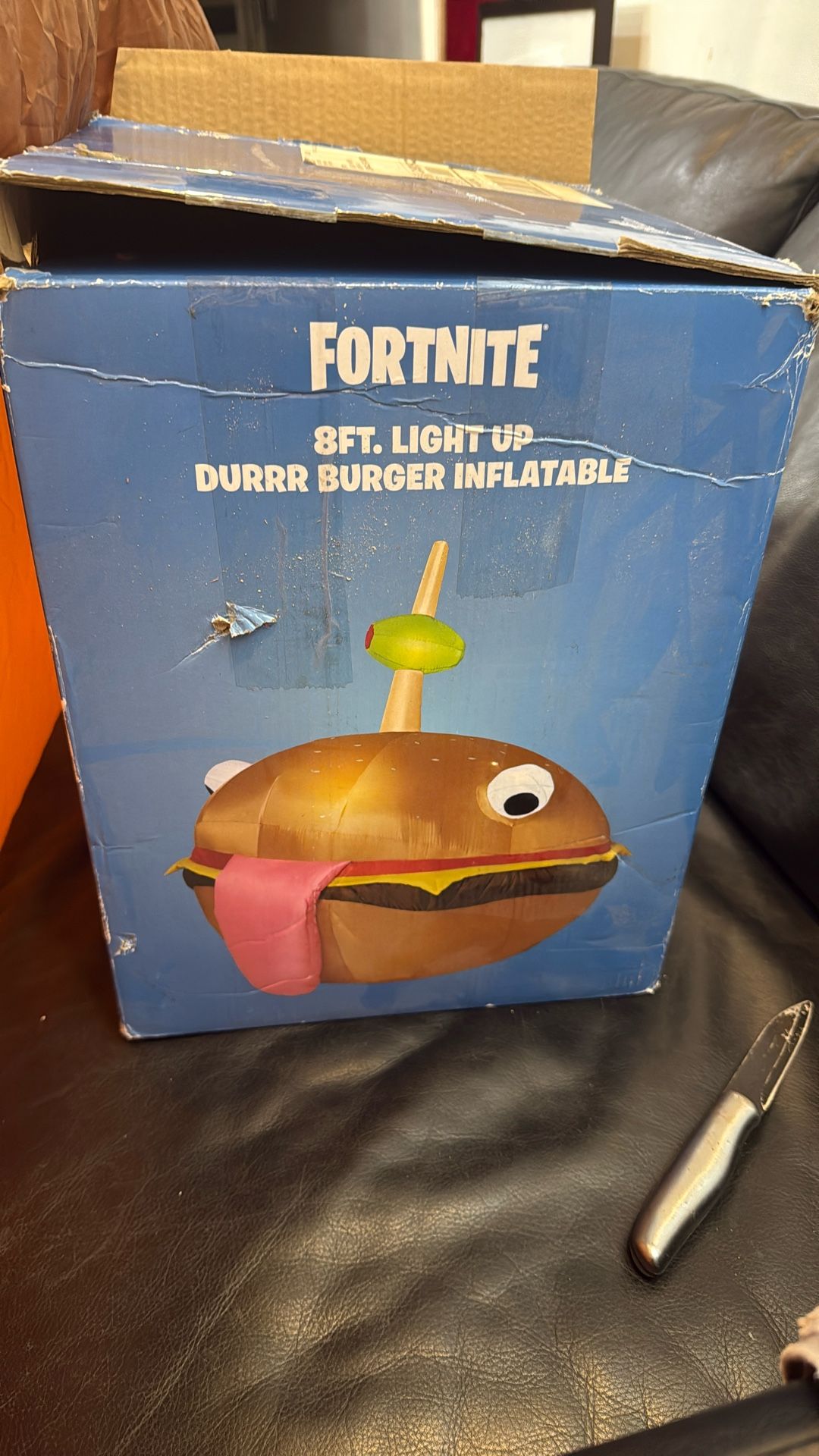 Retired Spirit Halloween 8 FT. Inflatable Light-Up Fortnite Durr Burger