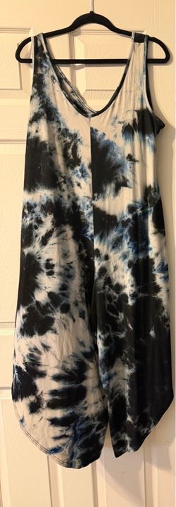 Tie-Dye Sleeveless Mini Dress