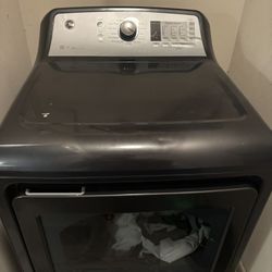 Washer and Dryer Set For Sale