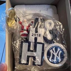 Danbury Mint 2018 New York Yankees Ornament 