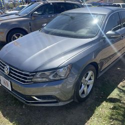 2017 Volkswagen Passat!! Financiamos!!