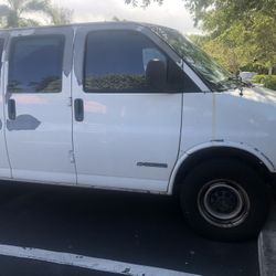 2001 Chevrolet Express