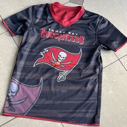NFL Tampa Bay Buccaneers Can Fit Adult Small Size Youth XL Red/Black Reversible Football Jersey   Measurements shown in the photo are approximate. Ple