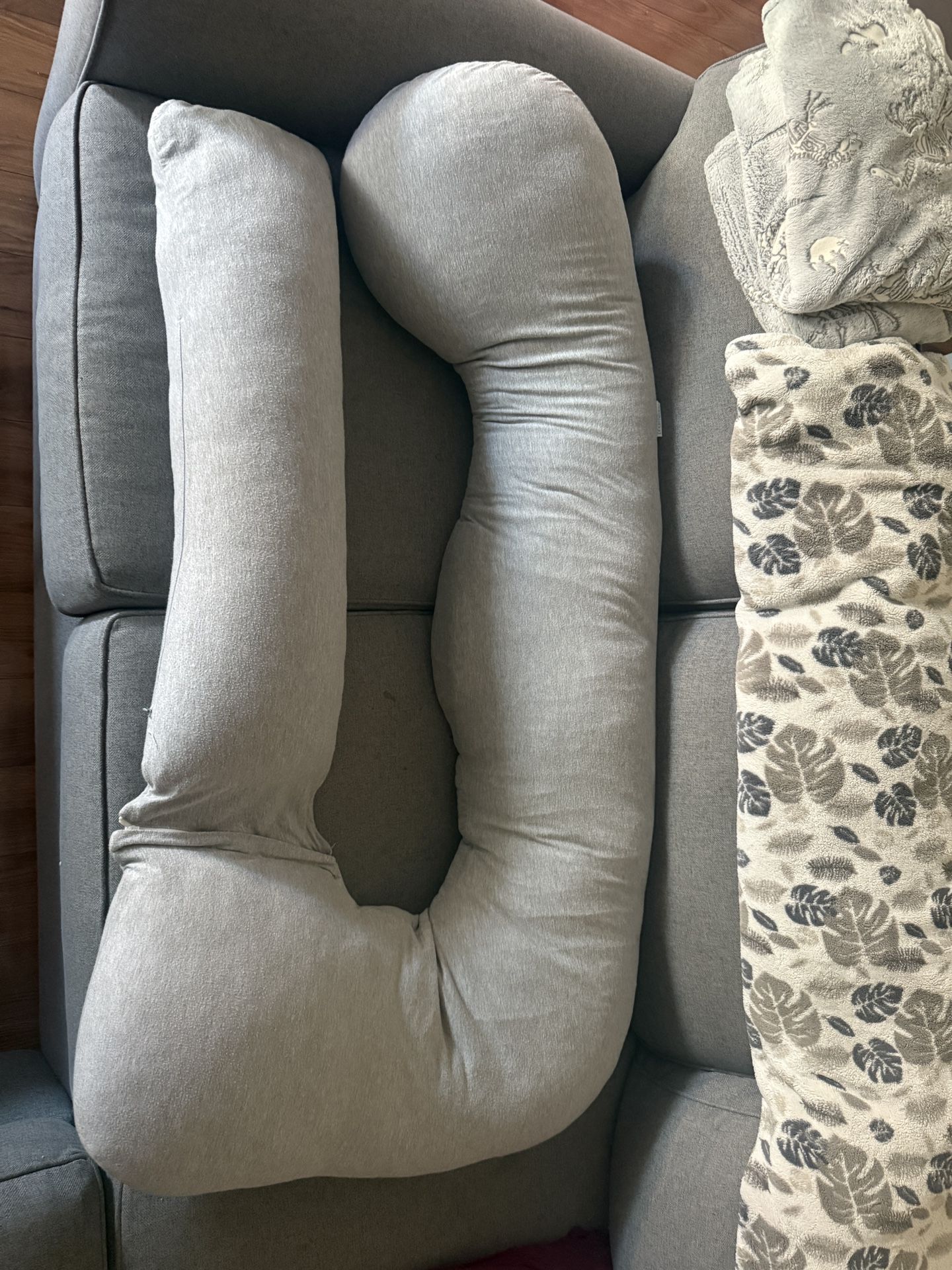 Pregnancy Pillow