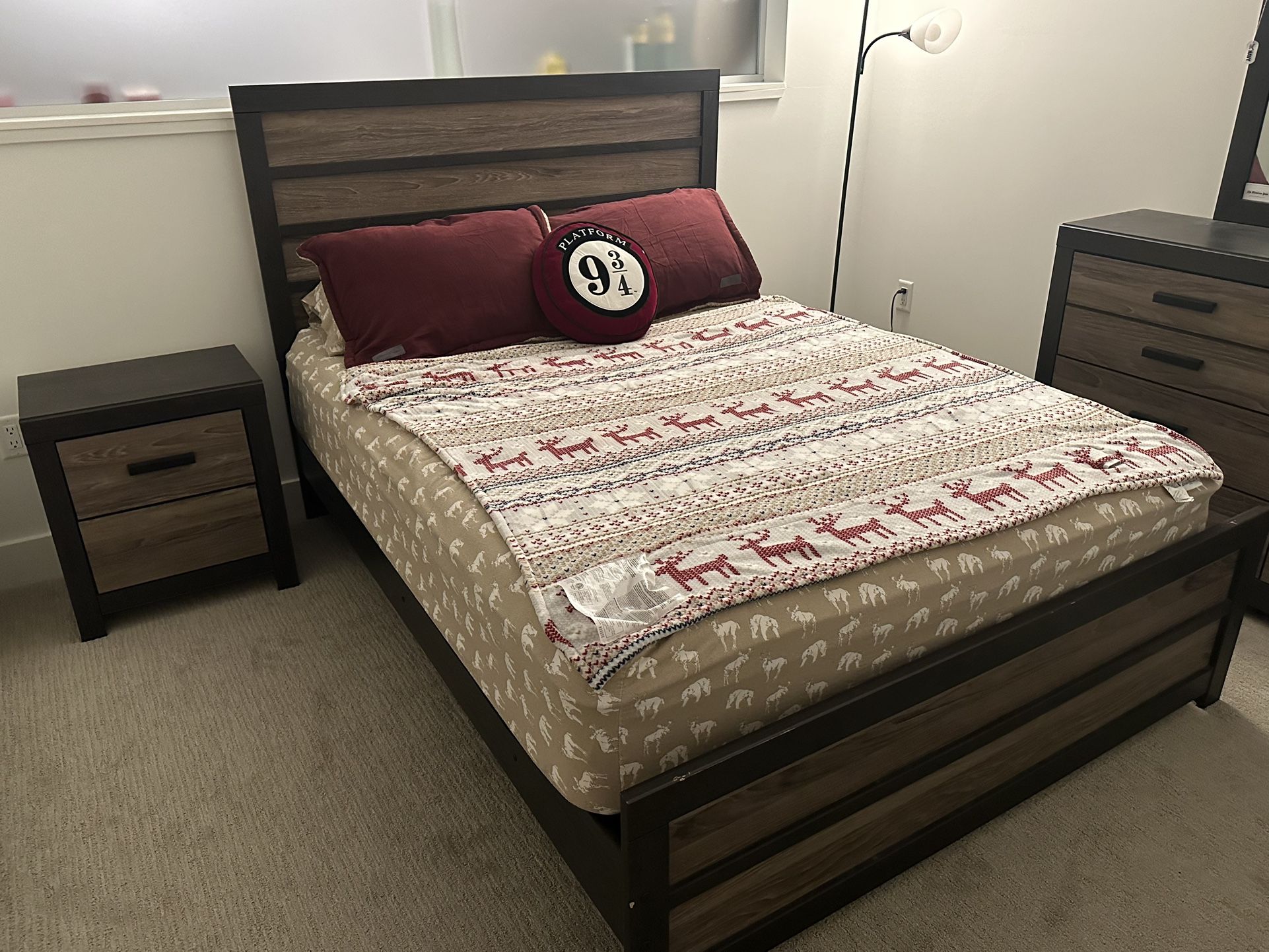 Ashley 3pc Bedroom Set