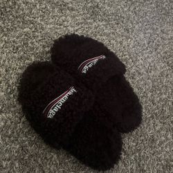 Balenciaga slides black fur