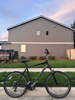 Giant Sedona Comfort Hybrid Bike – Large Frame, 26” Wheels