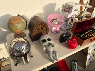 Garage Sale in Orange off Woodland St