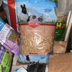 Rabbit & Guinea Pig (food & Stuff) 