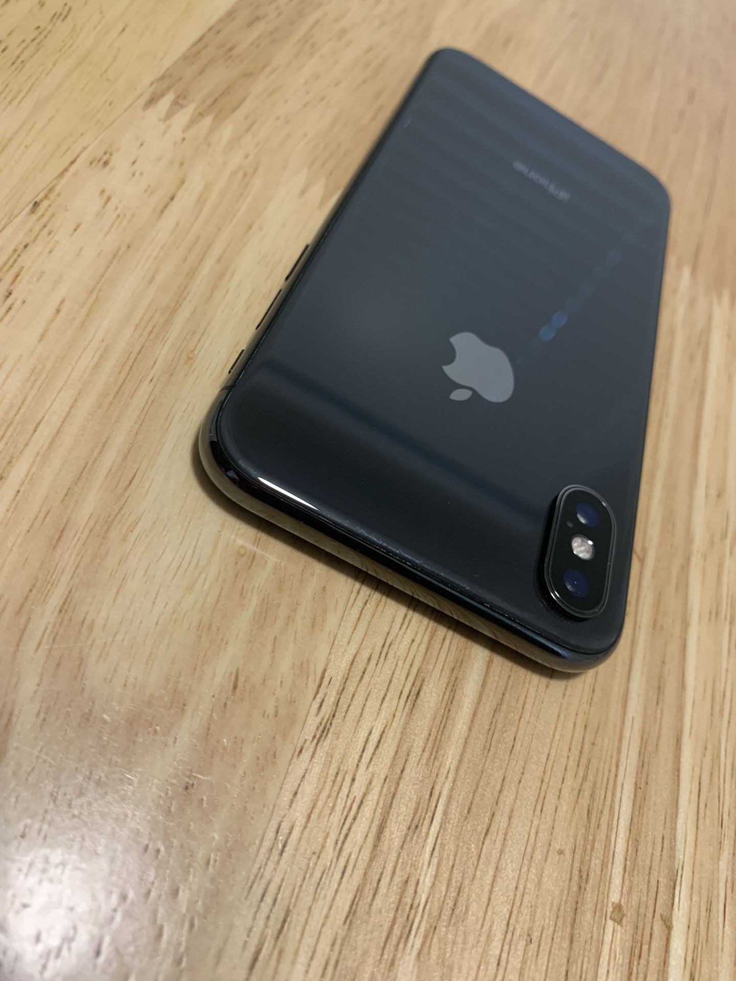 IPHONE X 256GB UNLOCKED TOO ALL CARRIERS AND WORDLE WIDE