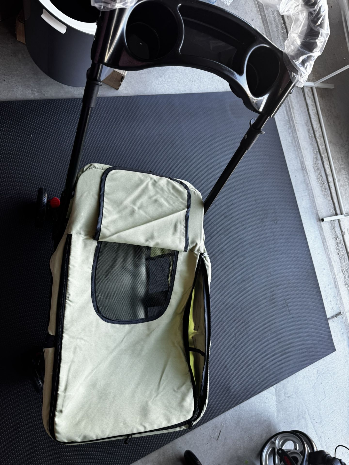 Pet Stroller~ Large For 2 Pets. Green Color - Cat or Dog Brand New