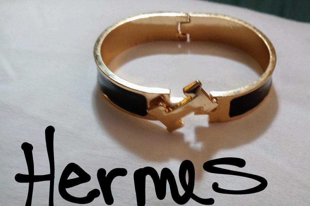 Hermes Vintage Gold/Black Signature H Click Clack Bracelet
