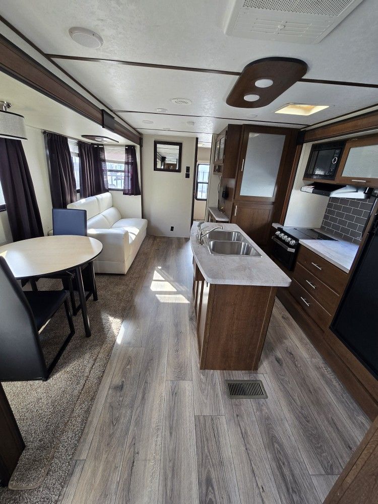 Rv For Sale Travel Trailer 34 Pies 
