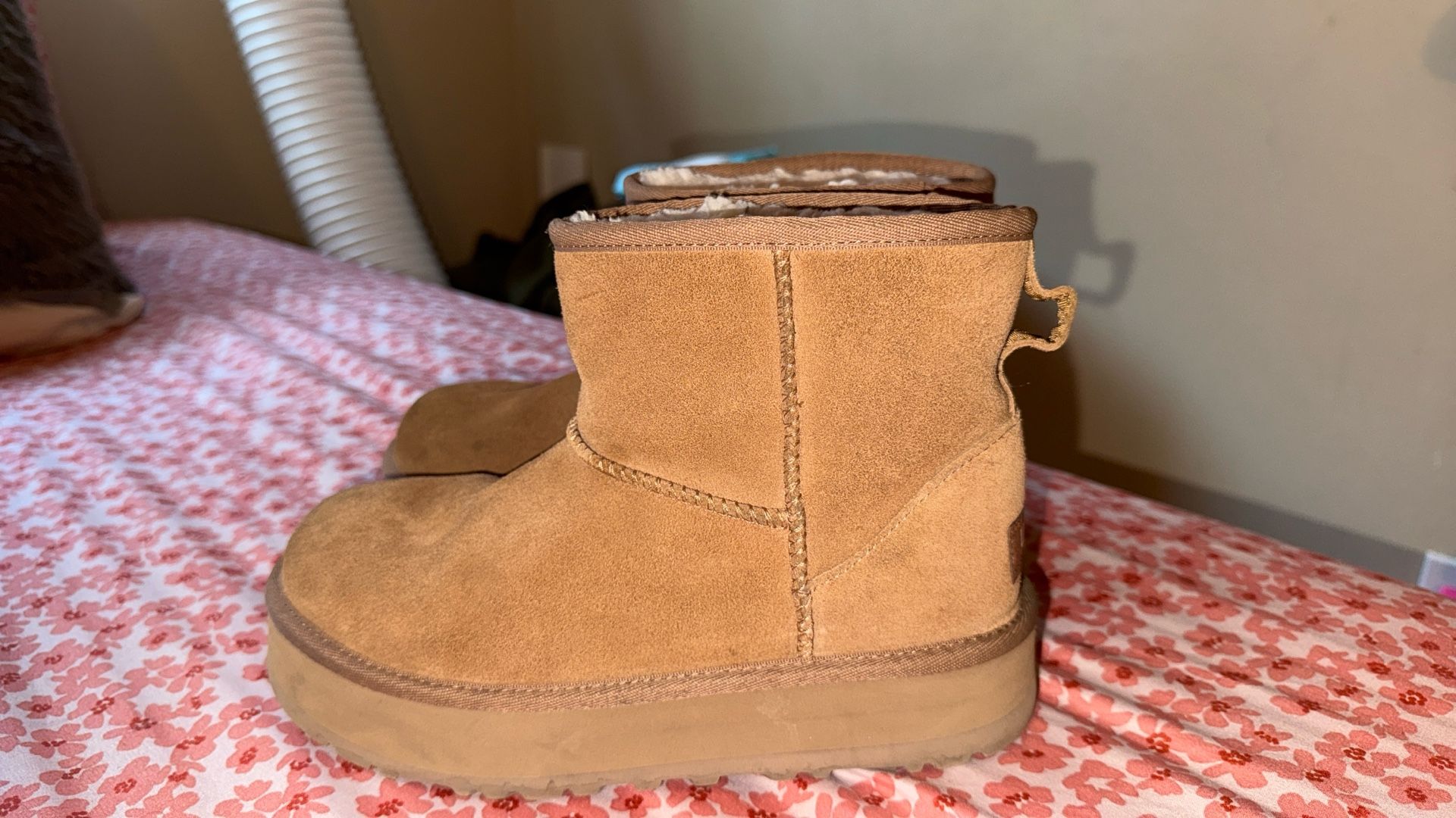 Uggs