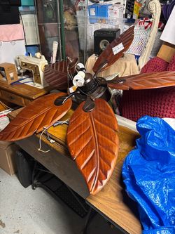 Tropical Leaf Blade Ceiling Fan with Light
