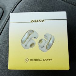 Bose X Kendra Scott Ultra Open Earbuds