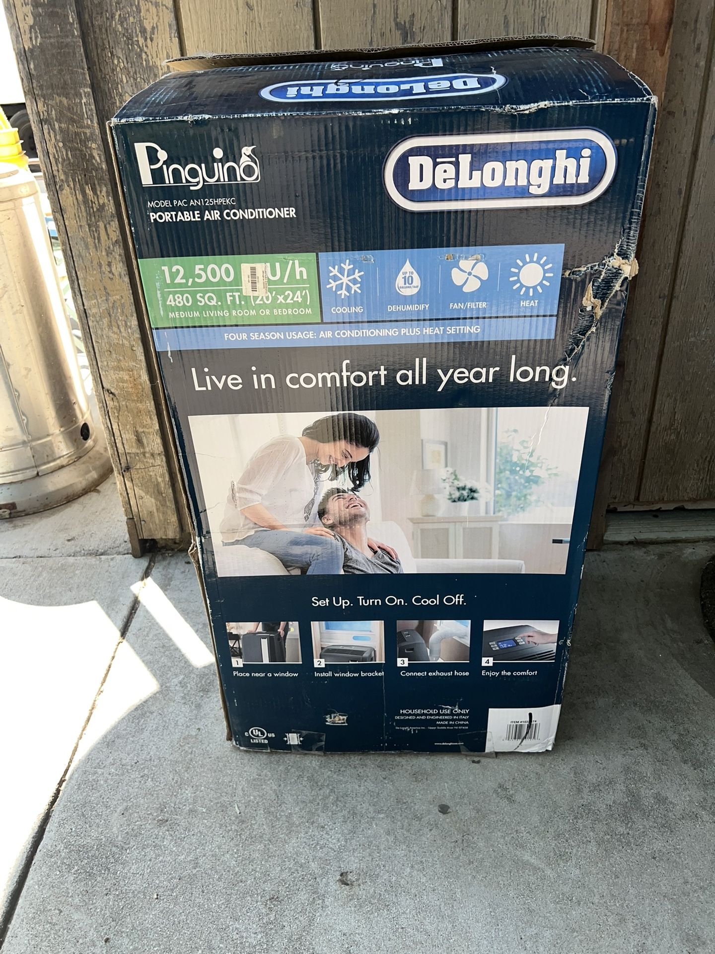 PINGUIND DELONGHI 12,500 BTU(COOLING/DEHUMIDIFY/FAN/HEAT)