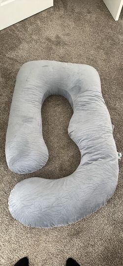 Pregnancy pillow