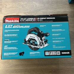 Makita 18V 6-1/2 in. LXT Sub-Compact Lithium-Ion Brushless Cordless Circular Saw (Tool Only