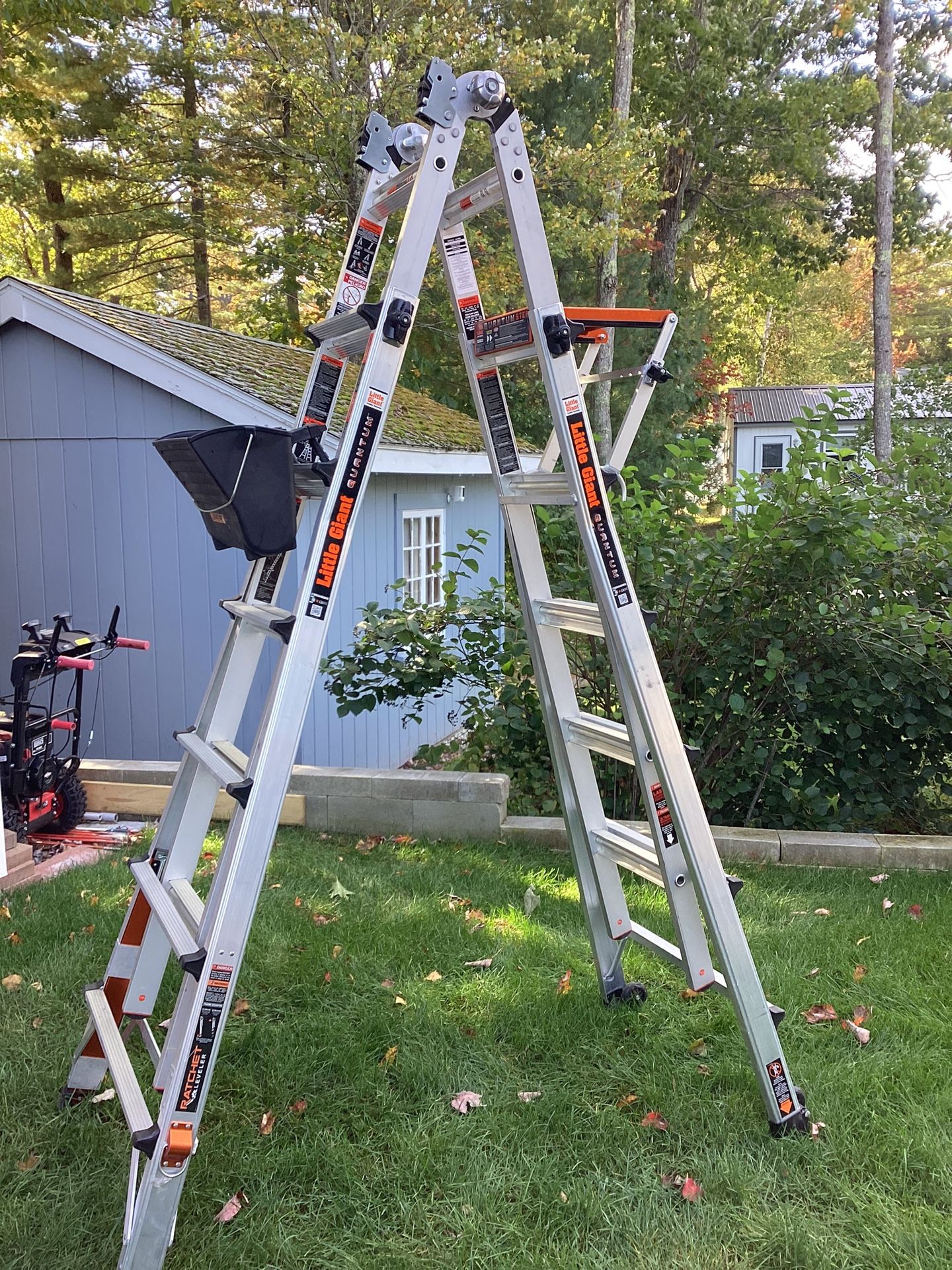 Little Giant Ladder System Quantum M26 Multi Position w/Accessories