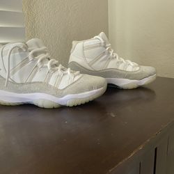 Jordan 11 Vast Grey  