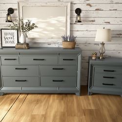 Large Modern 2-Piece Bedroom Set - Dresser & (1) Matching Nightstand -delivery available  