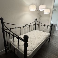 Twin Day bed frame + Mattress