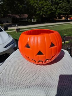 Large plastic pumpkin bowl