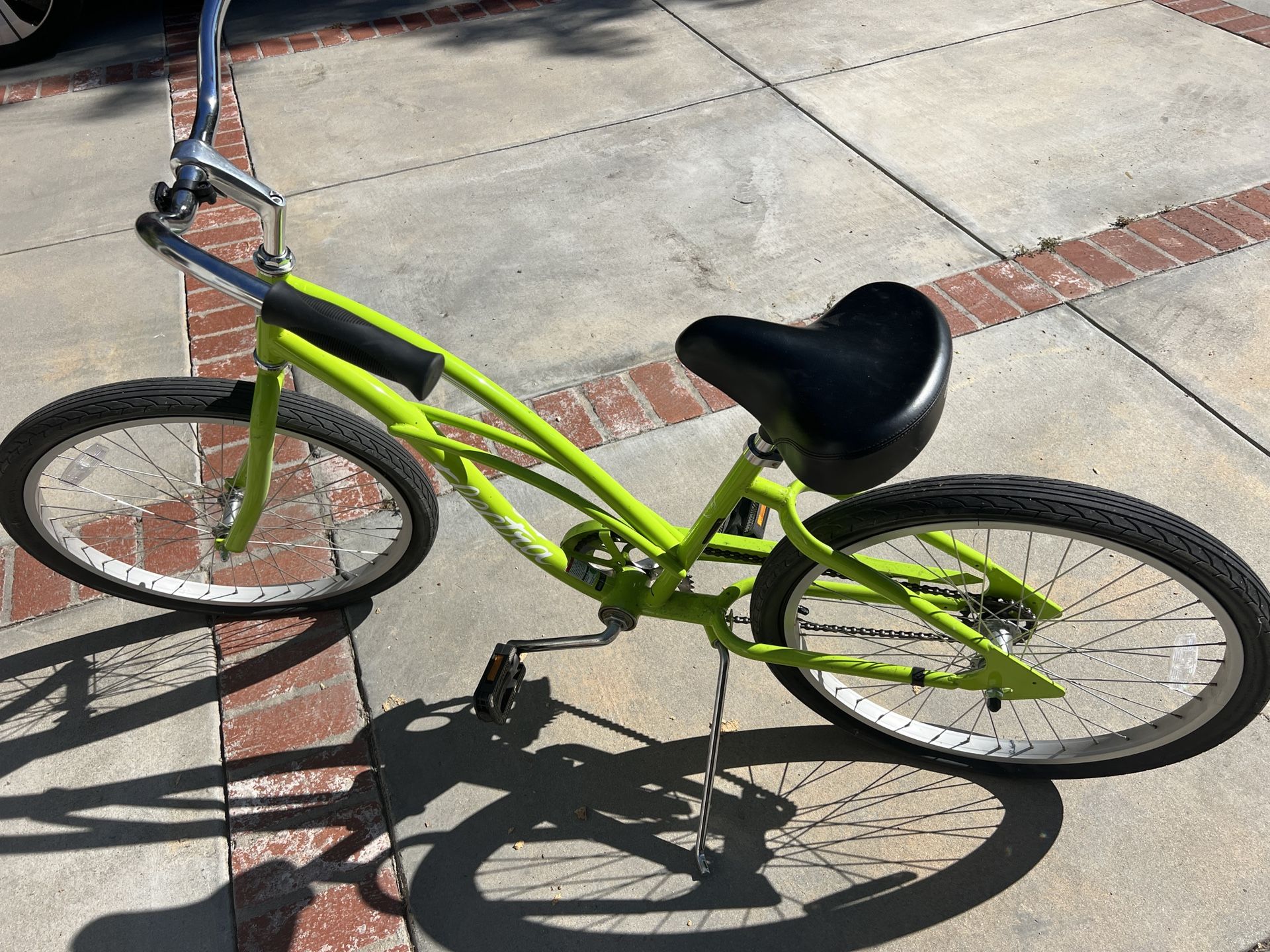Beach Cruiser Bicycle