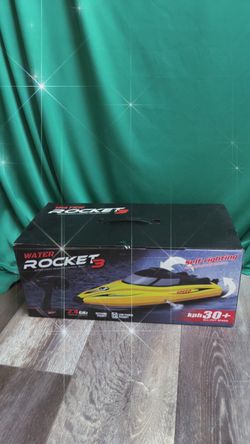 Remote control boat