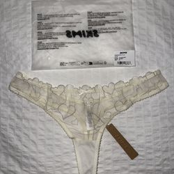 Skims new thong