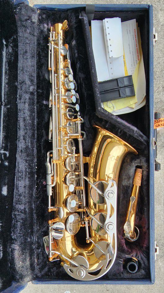 Vito Alto Saxophone Made In Japan Good Condition In Case🎷