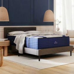DreamCloud Memory Foam Mattress KING SIZE (Mattress Only)