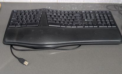 Ergonomic XPerformance Corded Keyboard