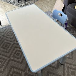 Kids Table