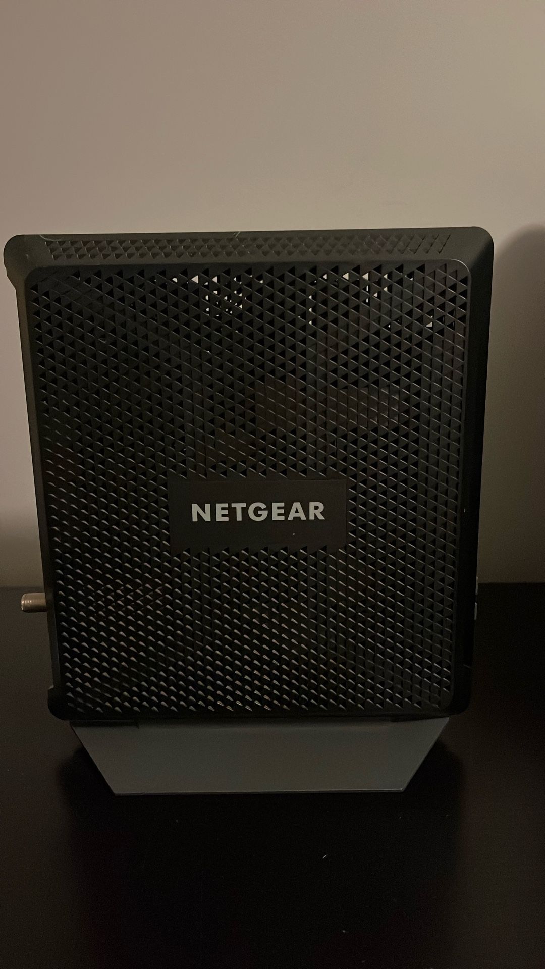 Netgear C7000 Cable Modem Router