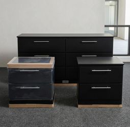 Dresser and 2 nightstands - Cómoda y 2 mesitas de noche