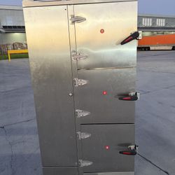 Commercial steam cabinets