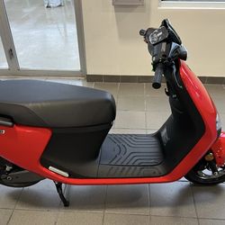 2025 Segway eMoped e110a