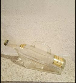 Vintage London White Dinner Wine Clear Glass Bottle