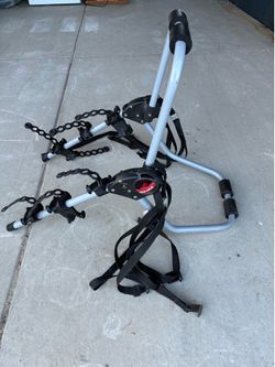 Yakima 3 bike trunk rack