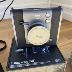 Fujifilm Instax Wide Evo Camera + Case + 20 Films