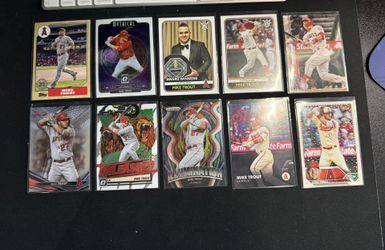 Mike Trout Angels Assorted (10) Card Lot