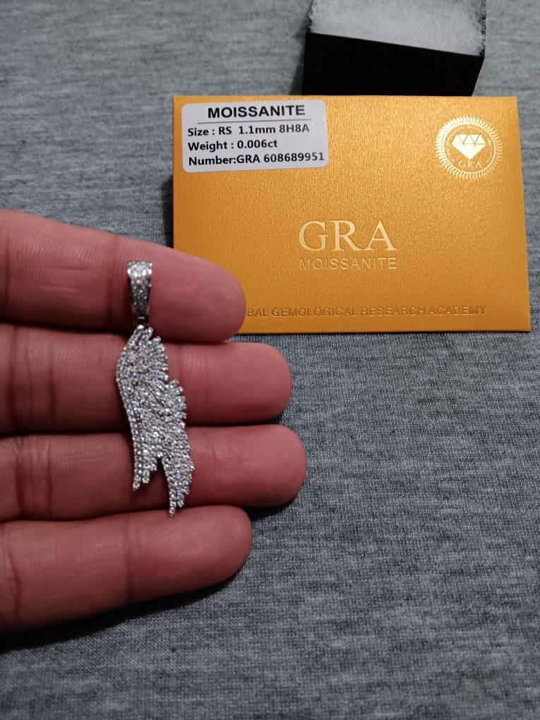 New .925 GRA VVS Moissanite Feathered Wing Pendant!