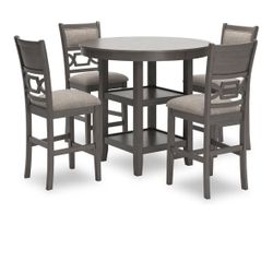 Ashley‘S Furniture Table