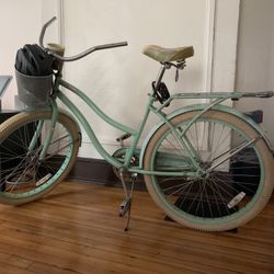 Vintage Lime Green Cruiser Bike – With Basket + Lock